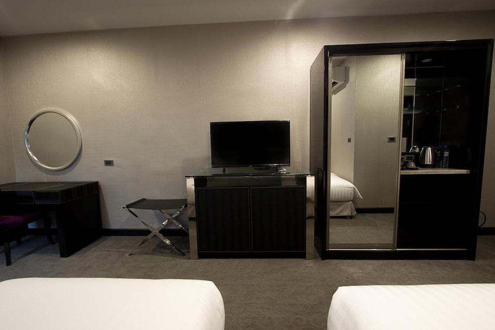 Sakura Sky Residence Бангкок Экстерьер фото