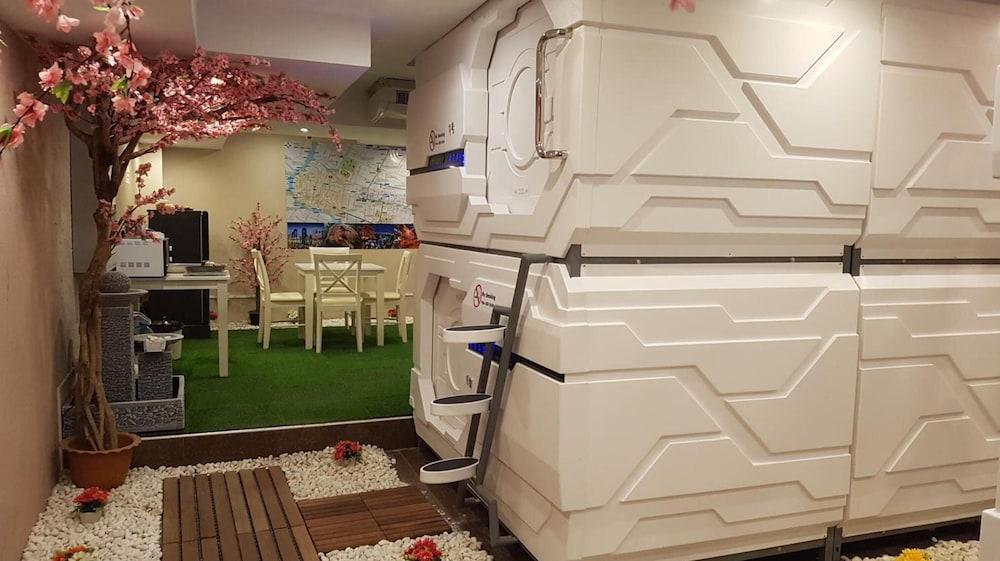 Sakura Sky Residence Бангкок Экстерьер фото