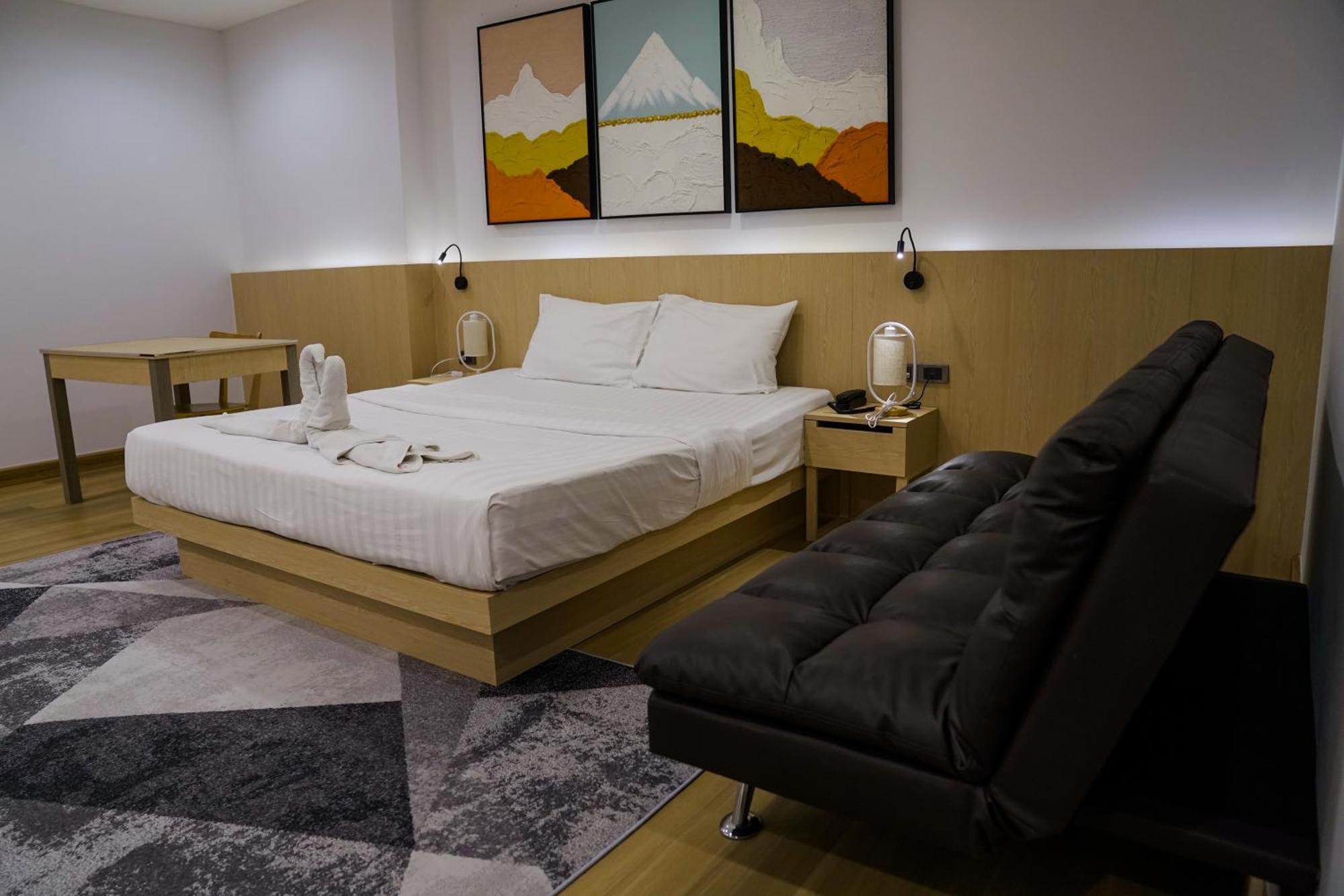 Sakura Sky Residence Бангкок Экстерьер фото